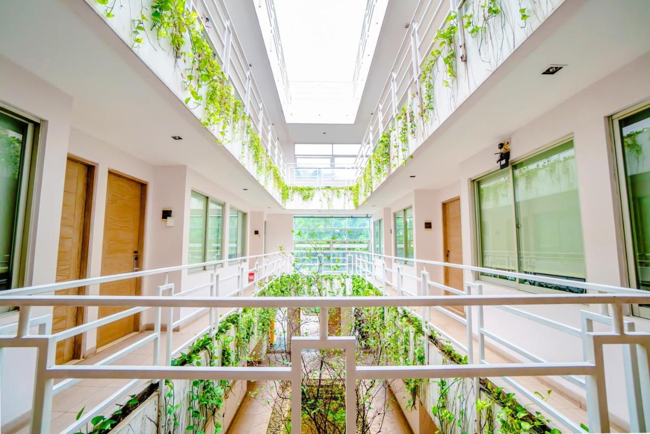 เลอกรีน สวีท ปจมโปงัน Hotel จาการ์ตา ภายนอก รูปภาพ