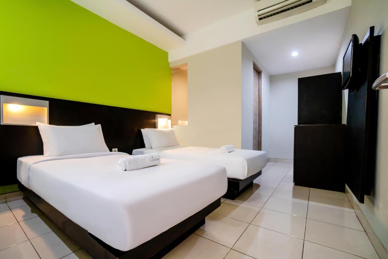 เลอกรีน สวีท ปจมโปงัน Hotel จาการ์ตา ภายนอก รูปภาพ